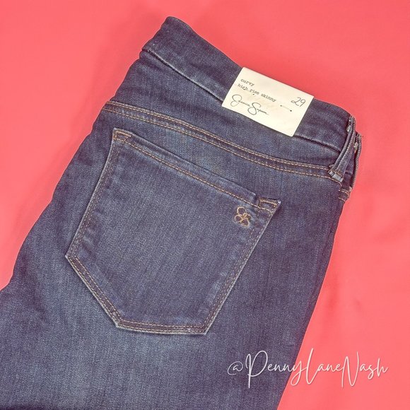 NWT Jessica Simpson Curvy High Rise Skinny Jeans Ripped Knee - Picture 12 of 12